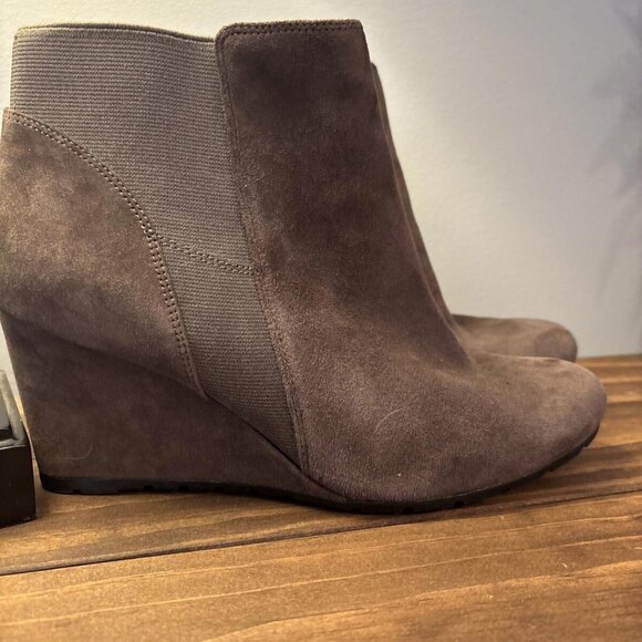 Clarks Shoes - Clarks Brown Suede Leather High Wedge Heel Lace Up Ankle Boots Sz 8.5M. Casual